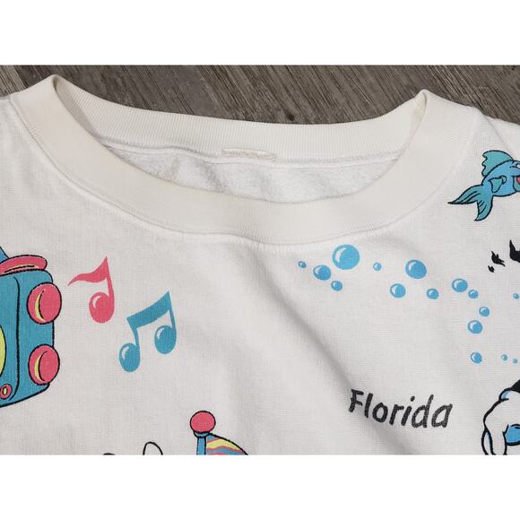 The Walt Disney Company Minnie & Mickey Vintage Long Sleeved Sweater Sweatshirt - Picture 2 of 13